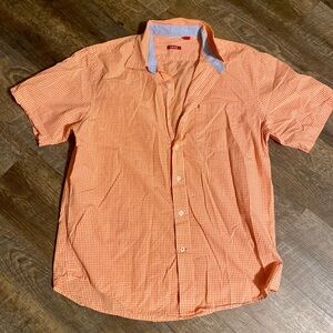 IZOD No Iron Stretch Short Sleeve Plaid Button Up Shirt.